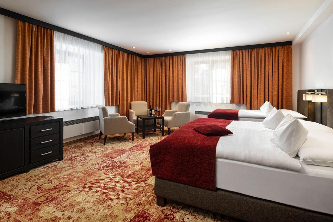 Hotel Singer Лудвиков Экстерьер фото