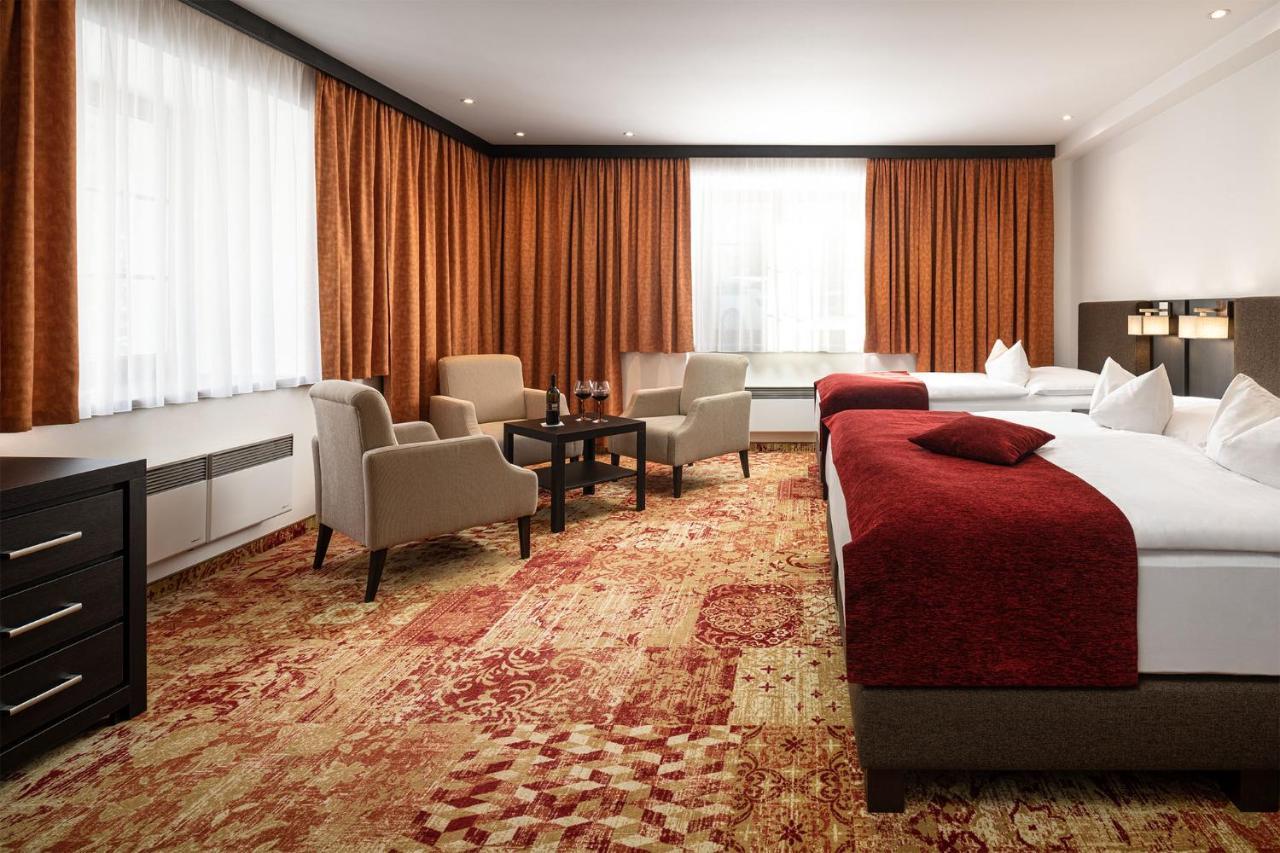 Hotel Singer Лудвиков Экстерьер фото