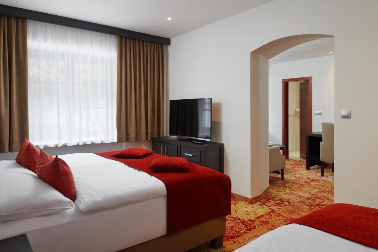 Hotel Singer Лудвиков Экстерьер фото